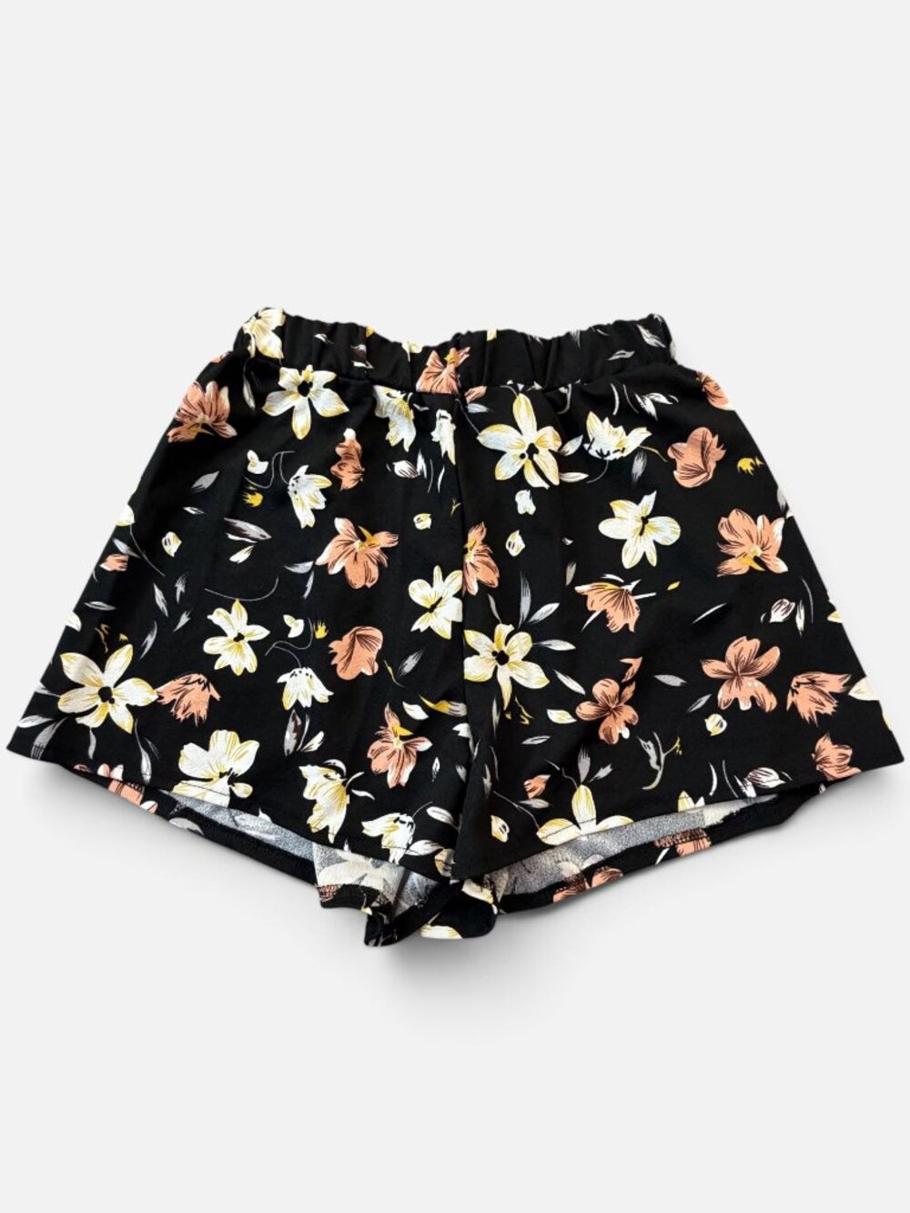 SHEIN Floral Print Shorts Medium
